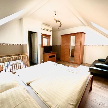 Privat Adriana Apartment Kremnica Exterior photo