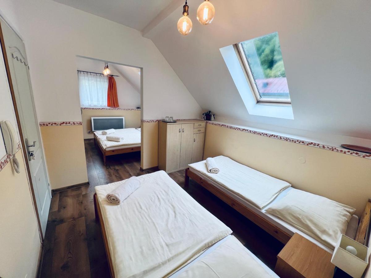 Privat Adriana Apartment Kremnica Exterior photo