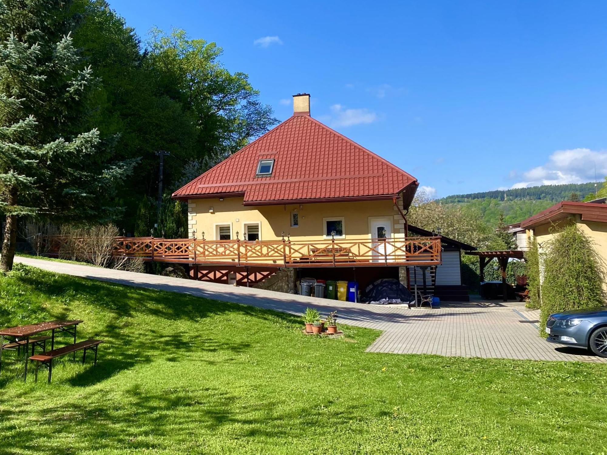Privat Adriana Apartment Kremnica Exterior photo